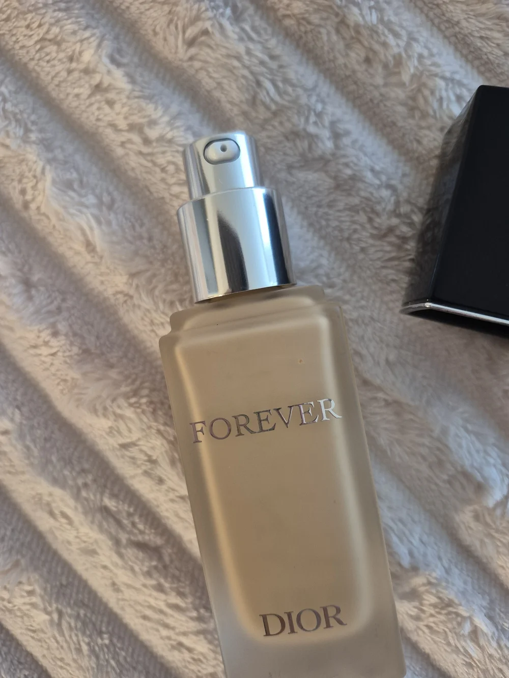 Dior Forever Skin Glow Foundation — 2N New